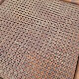 Table de chevet vintage en rotin