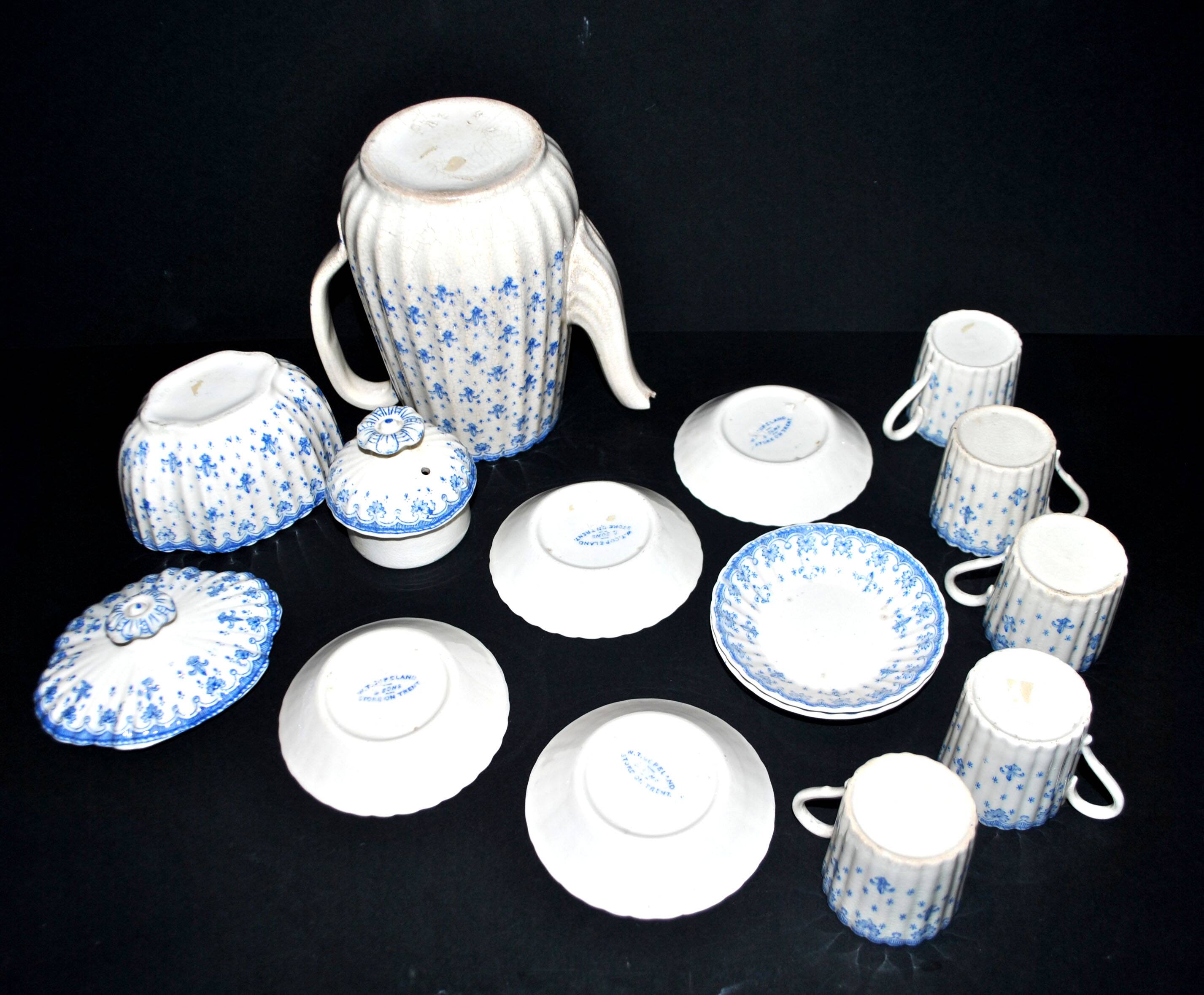 Antique Copeland English earthenware Fleur-de-lis coffee service, 19th century