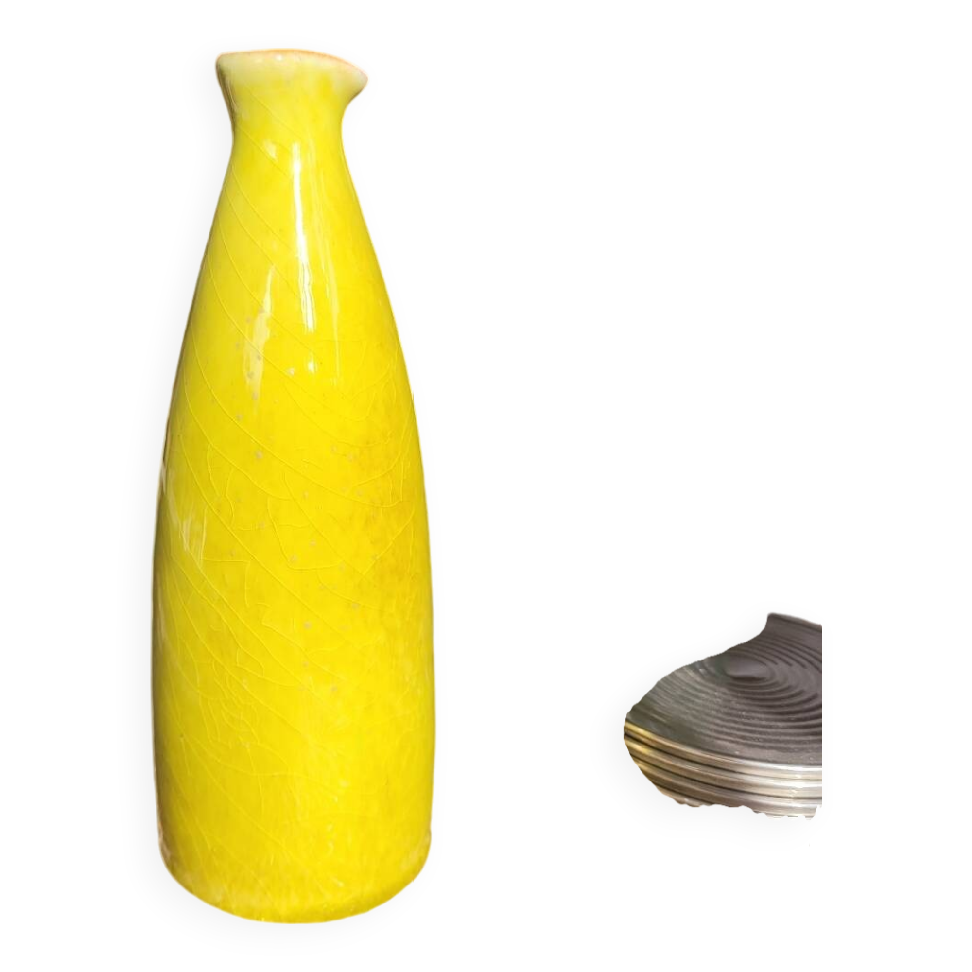 Anise green enamelled terracotta soliflore vase
