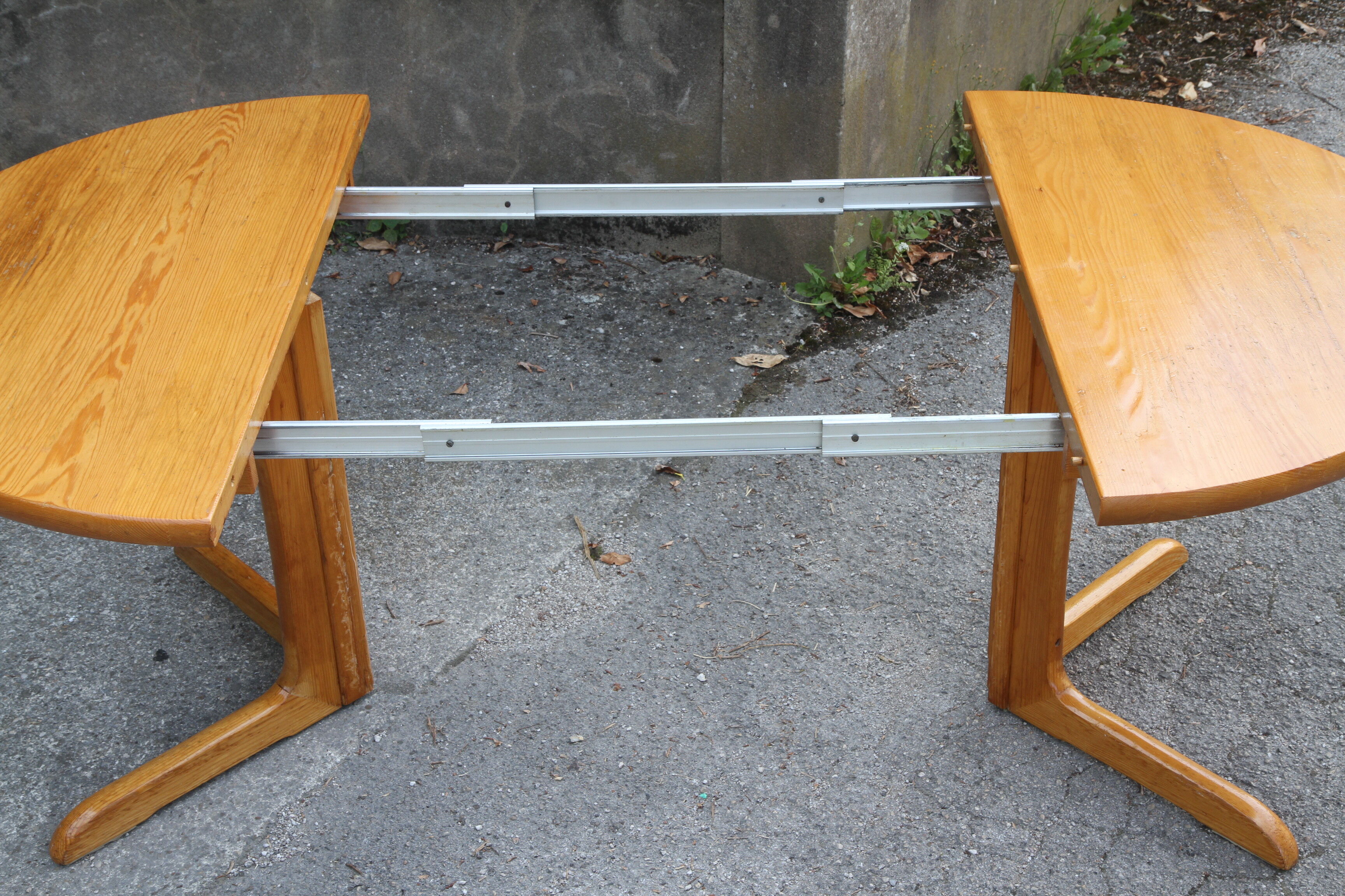 200cm pine expandable dining table