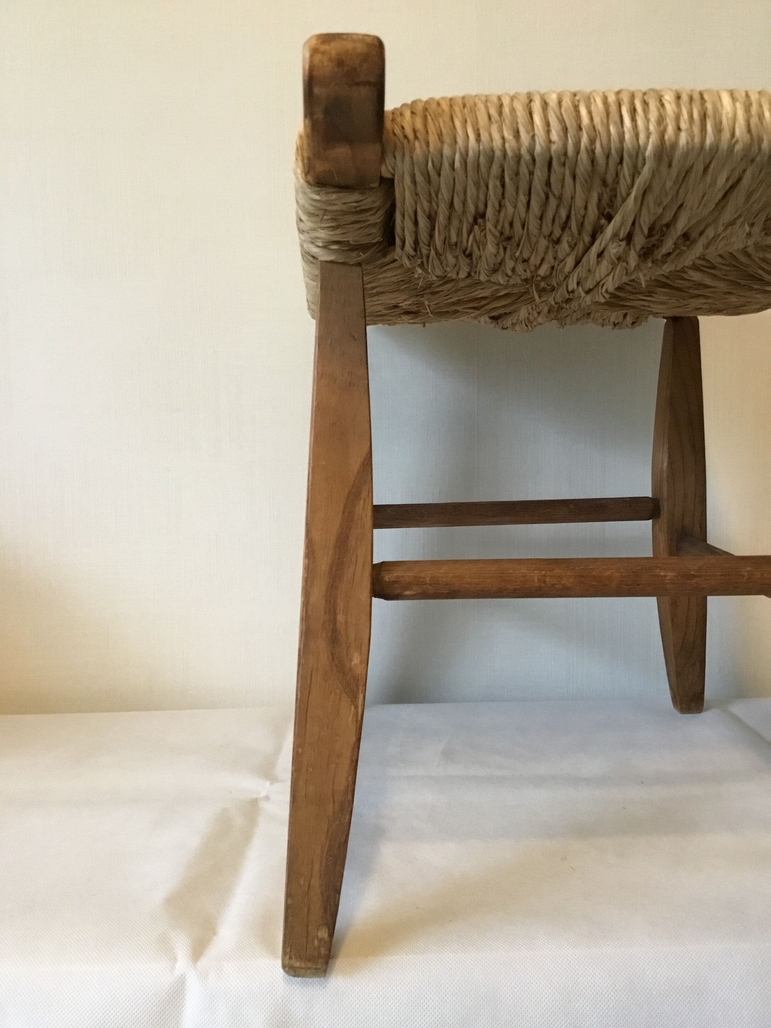 Stool straw Mid century Bull