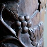 Handcarved wooden pedestal column with grapevine motiv, France 1950s