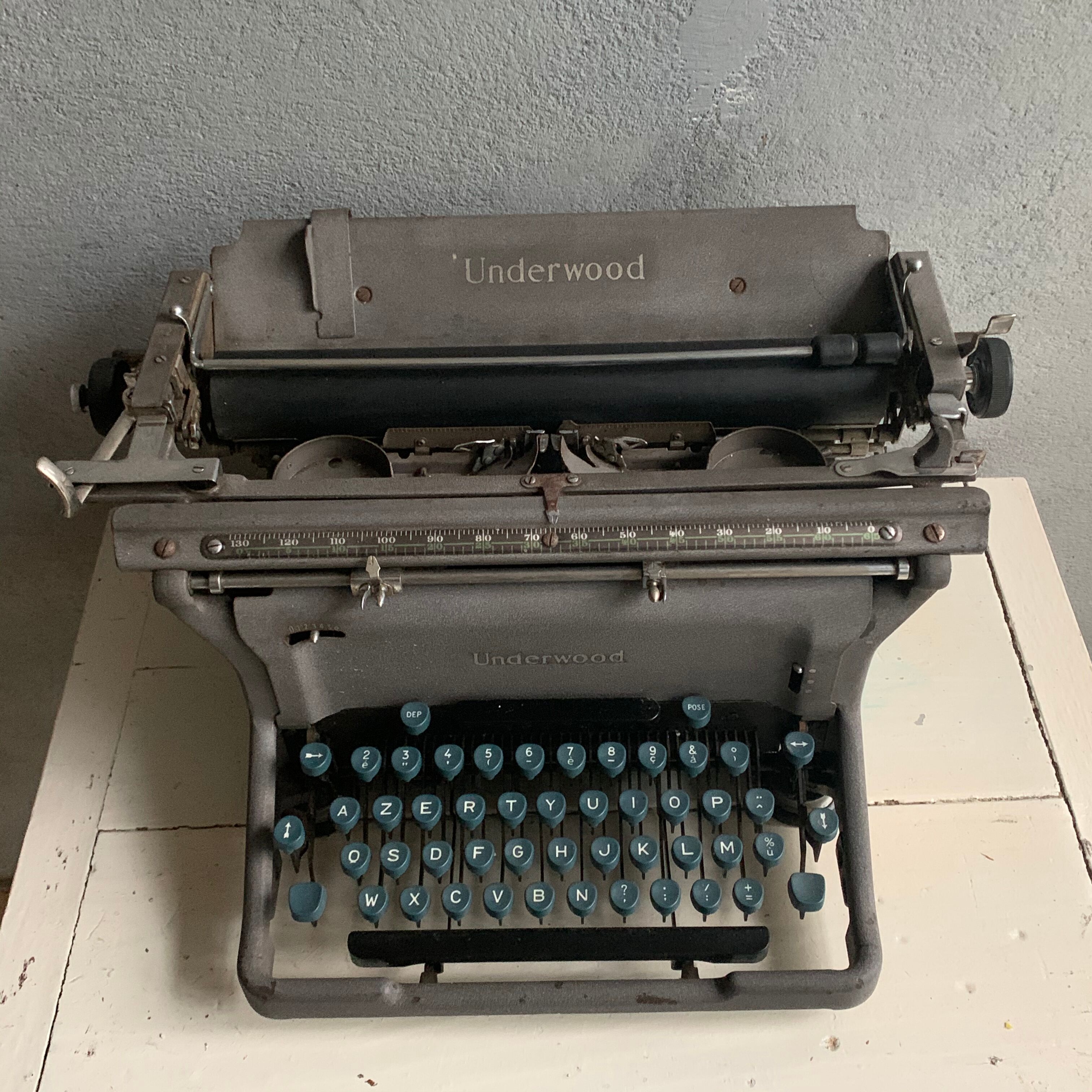 Underwood metal typewriter - 1940