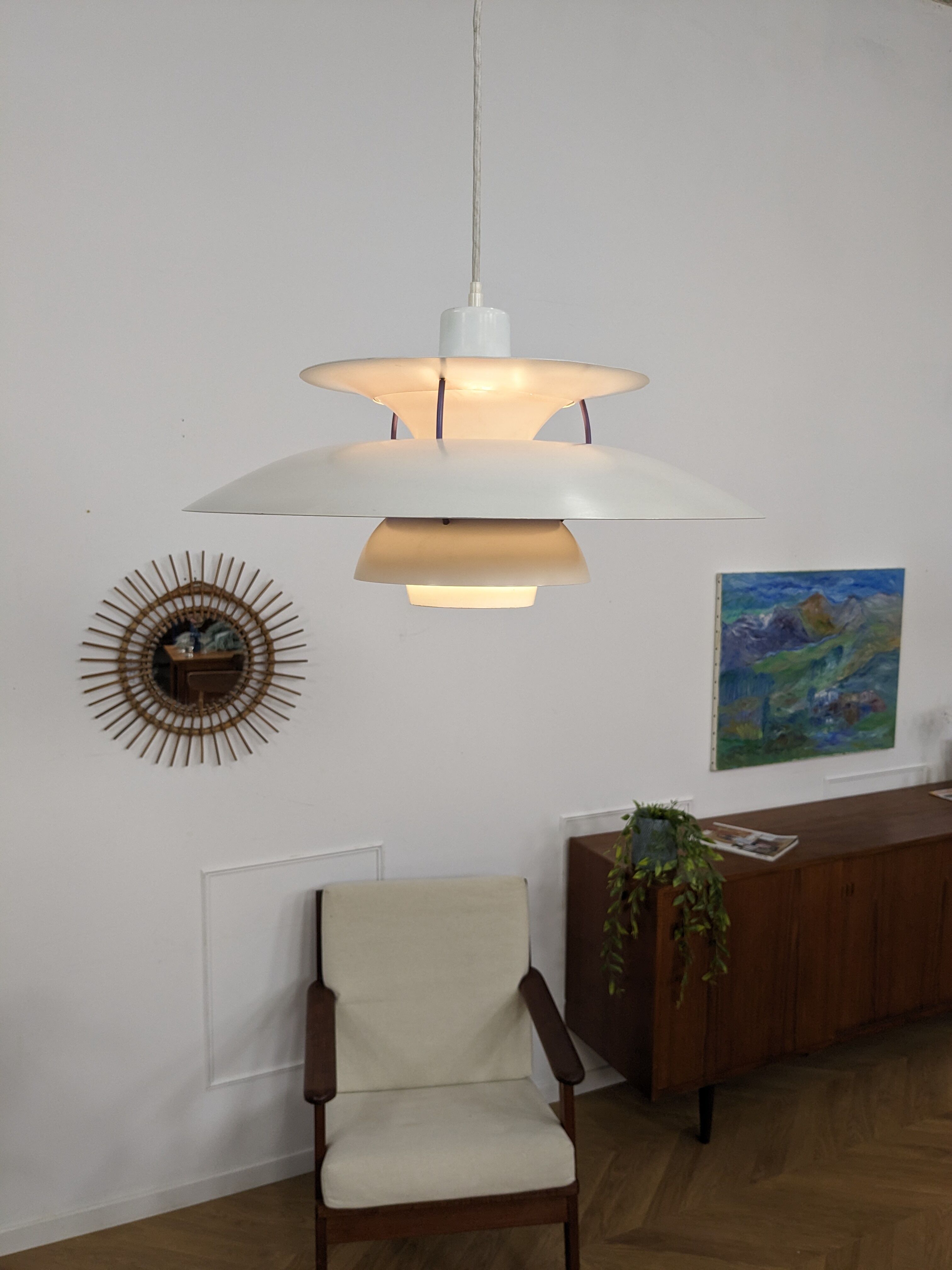 Vintage PH5 pendant light edited by Louis Poulsen