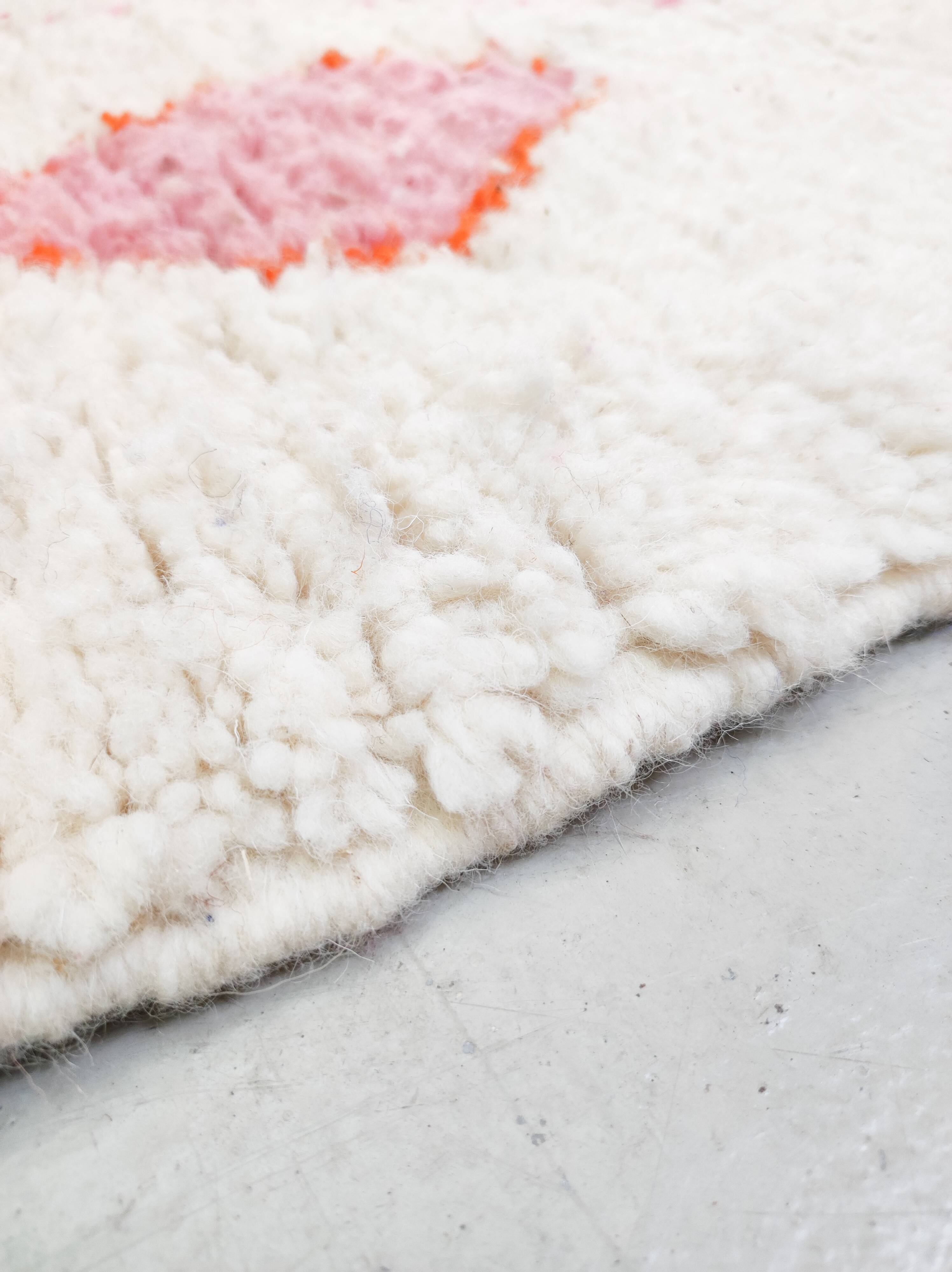 Colorful Azilal Moroccan Berber rug 2.48x1.53m