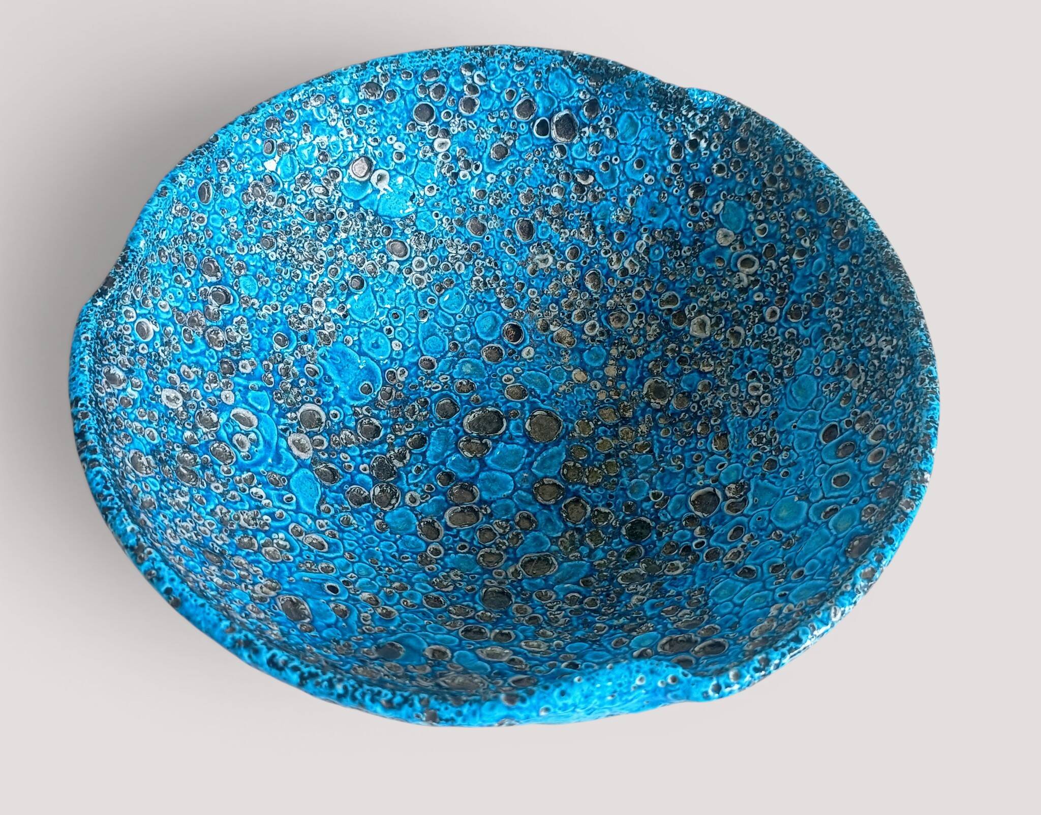 Turquoise ceramic fruit bowl by Charles Cart Vallauris, circa the 1960s.