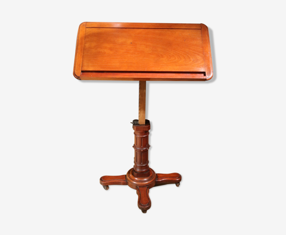 Table de lecture antique - support à livres