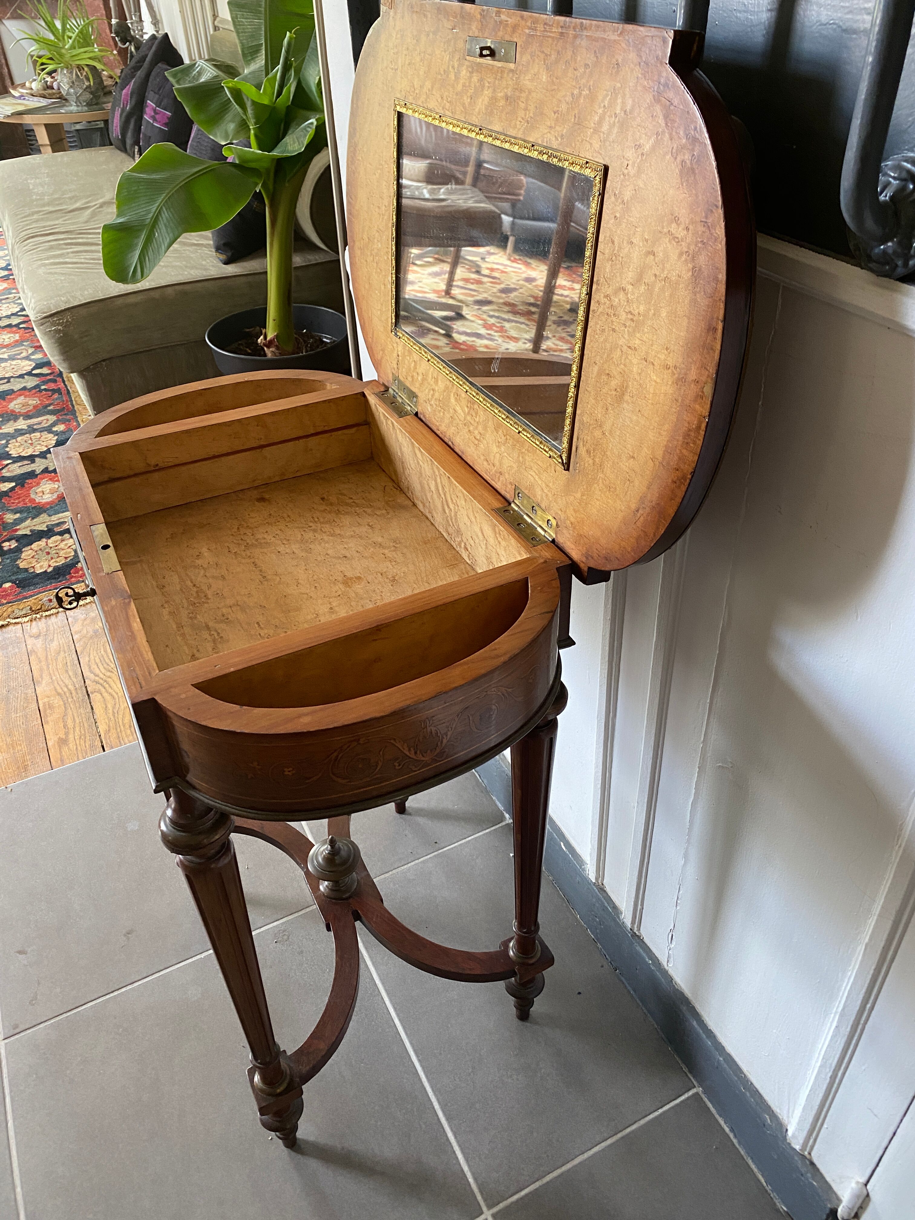 Napoleon III style table inlaid style