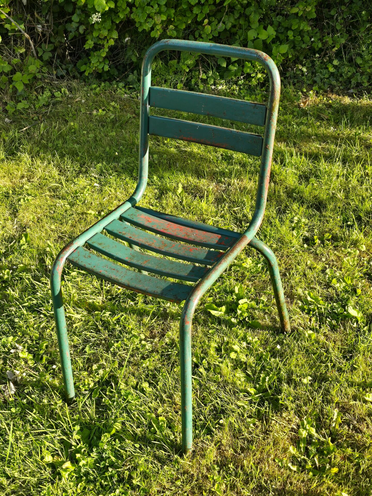 Chaise Tolix verte 1960