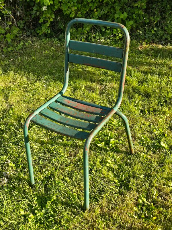 Chaise Tolix verte 1960