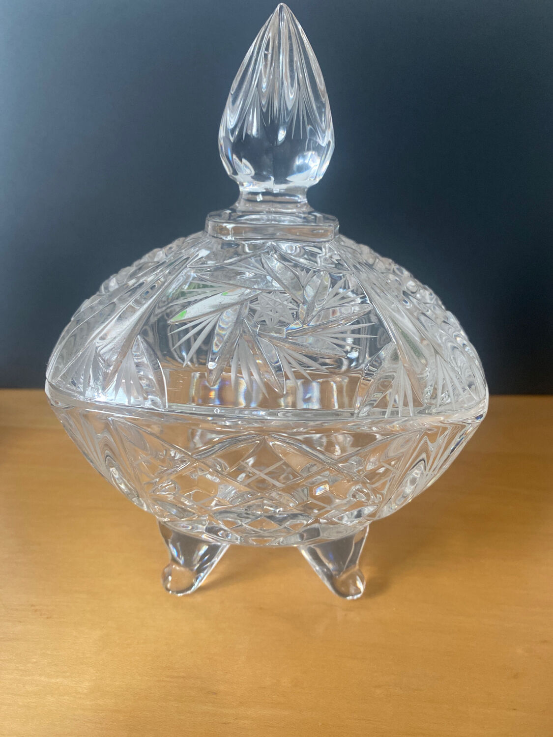 Cut crystal candy box