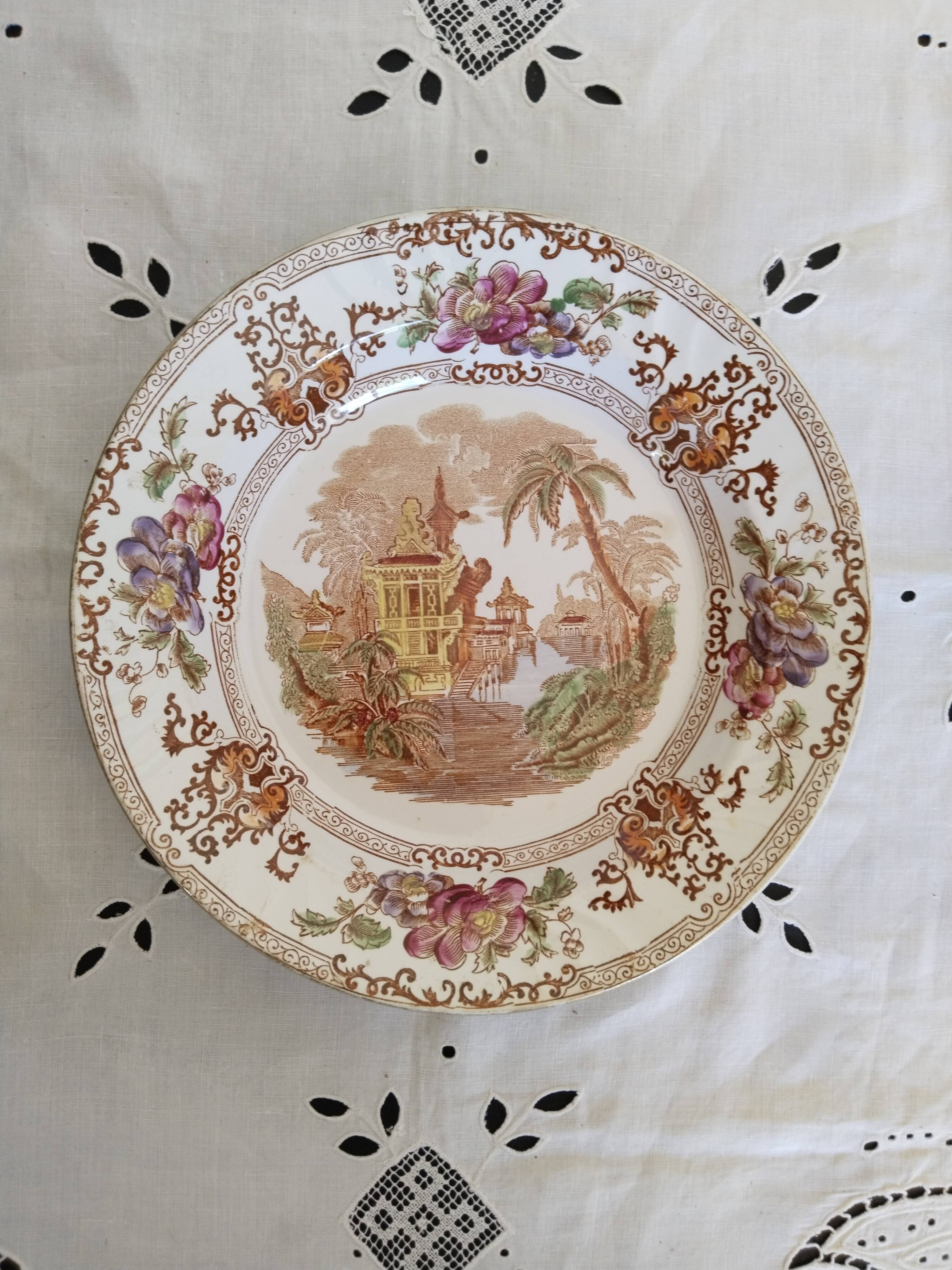 Longwy earthenware serving dish or soup plate, "Cyprus"