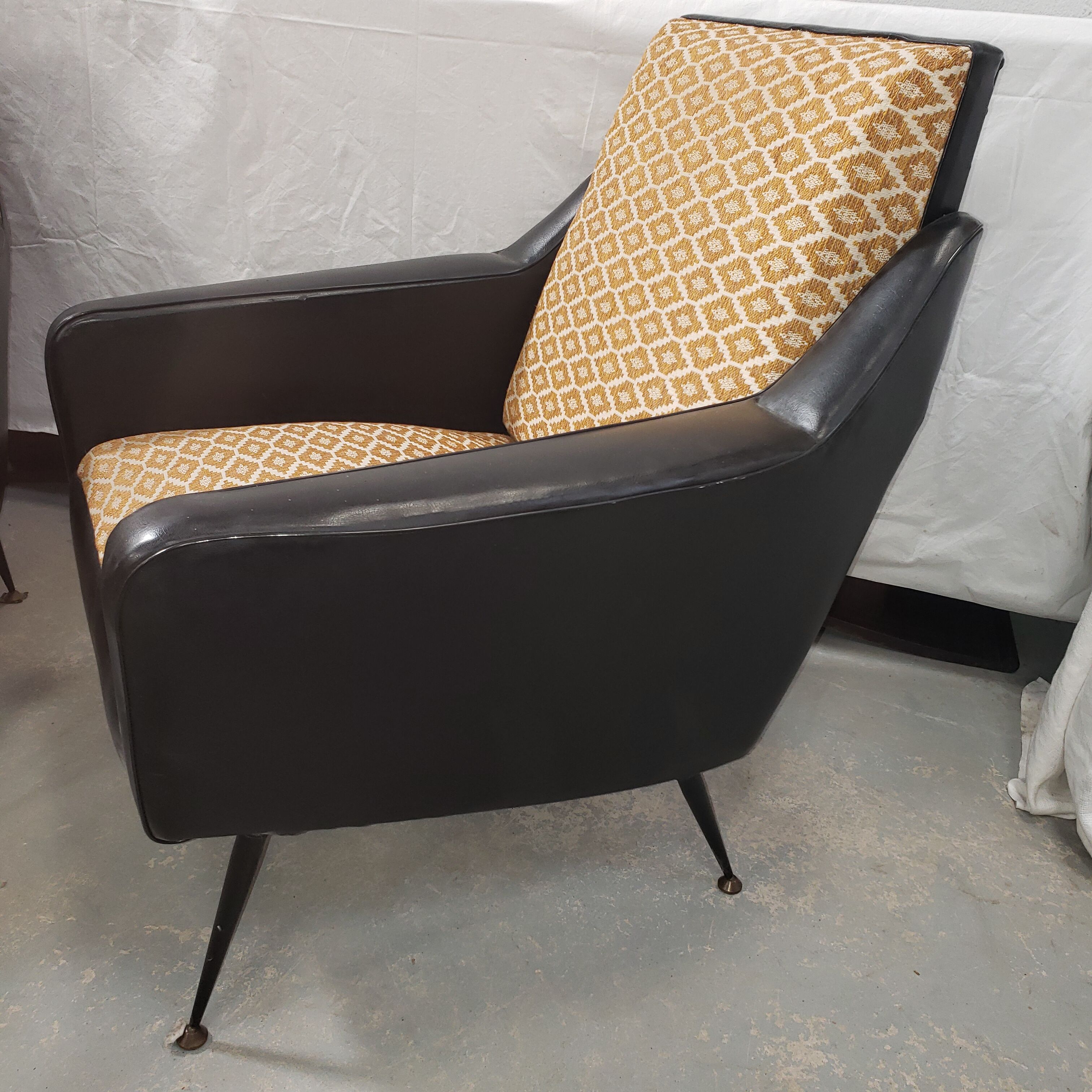 Paire de fauteuils vintage années 60