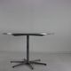 Table à manger d'Arne Jacobsen pour Fritz Hansen