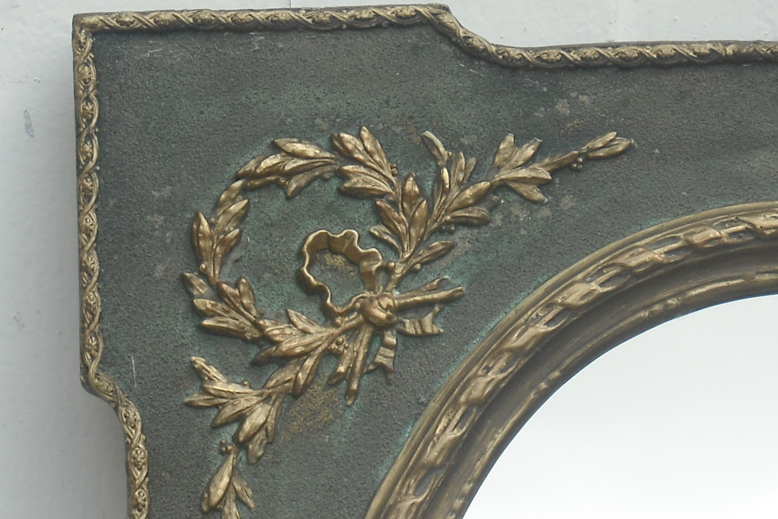 Mirror Empire 1960 - 60x49 cm