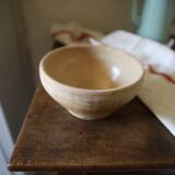 Lot of two old bowls