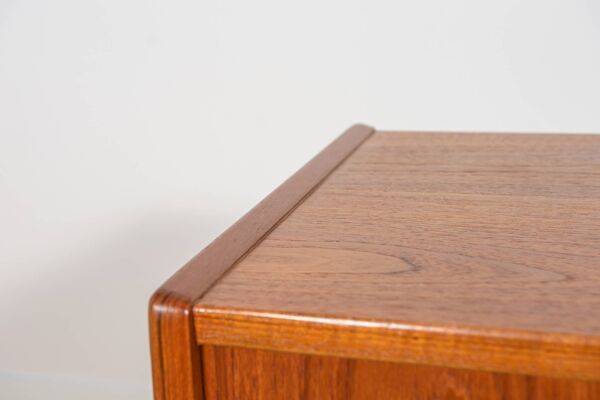 Enfilade vintage en teck par Nils Jonsson pour Hugo Troeds, Suède, 1960s