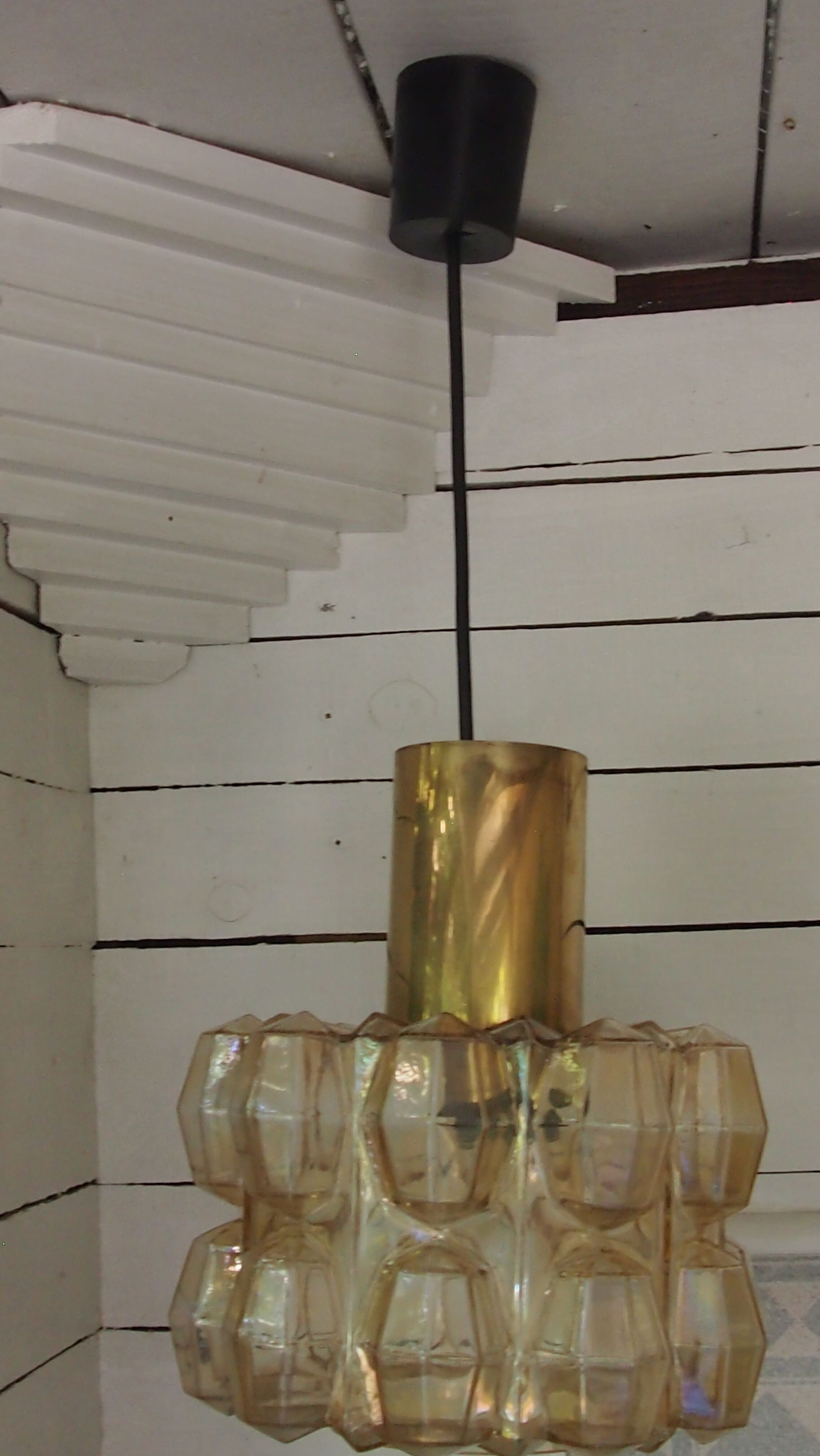 suspension Helena Tynell