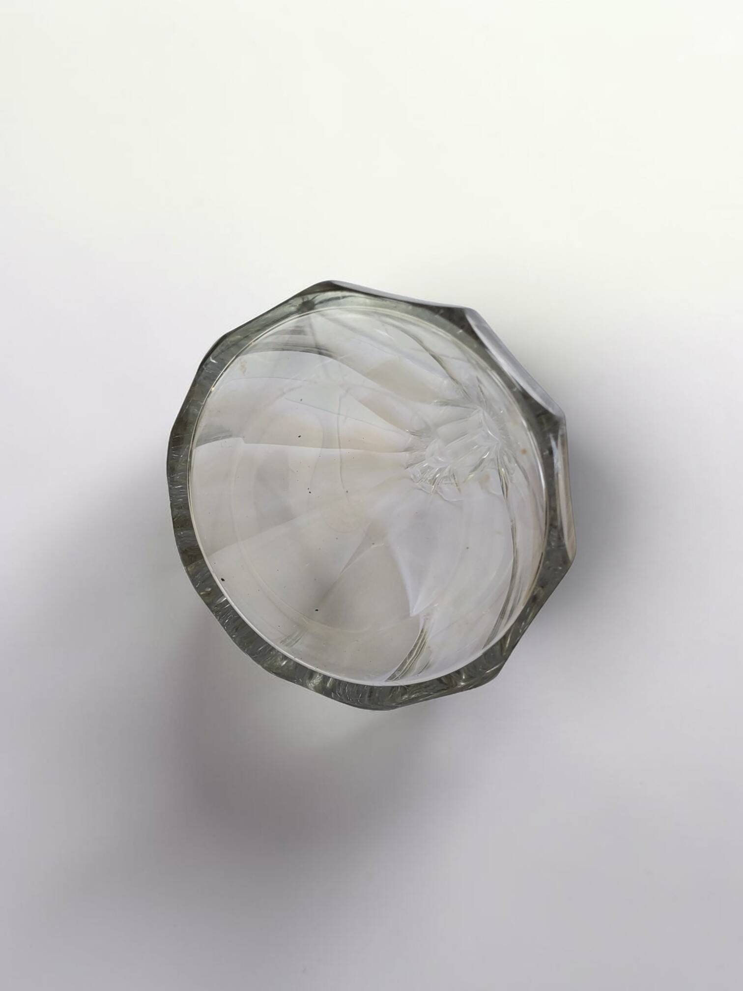 Carafe à liqueur en cristal de Baccarat