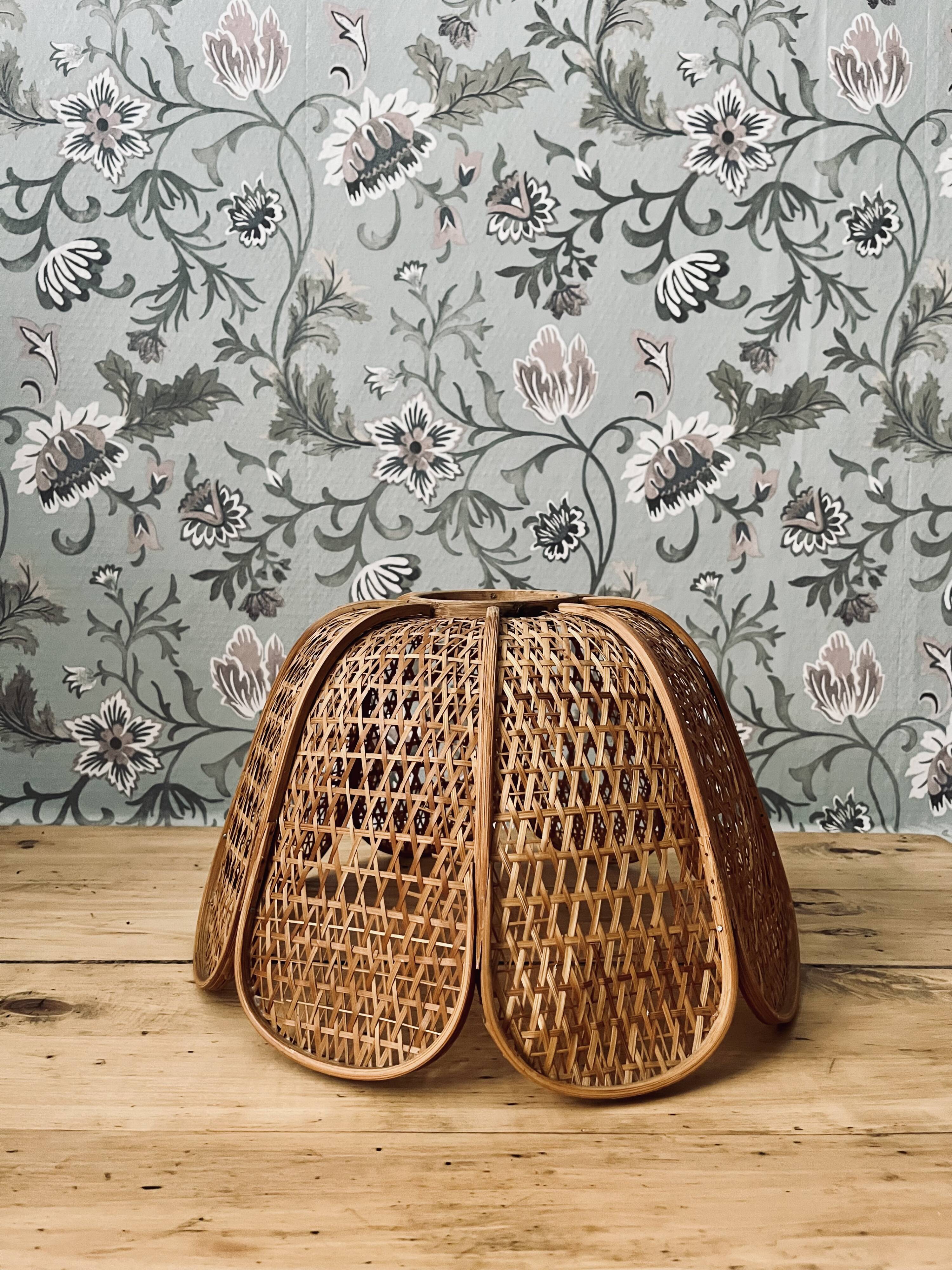 Vintage rattan pendant lamp