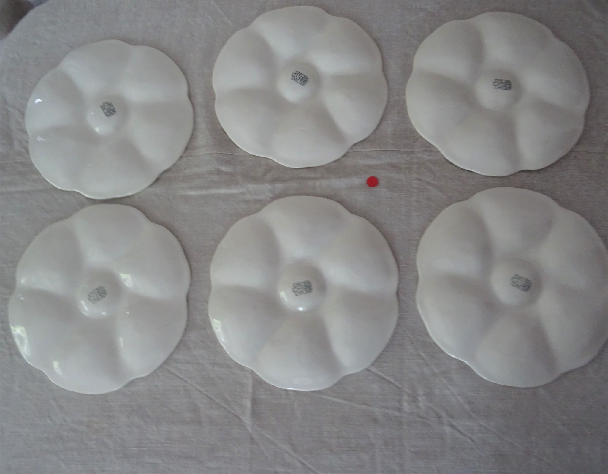 6 Plates with oysters white manufacture GIEN old