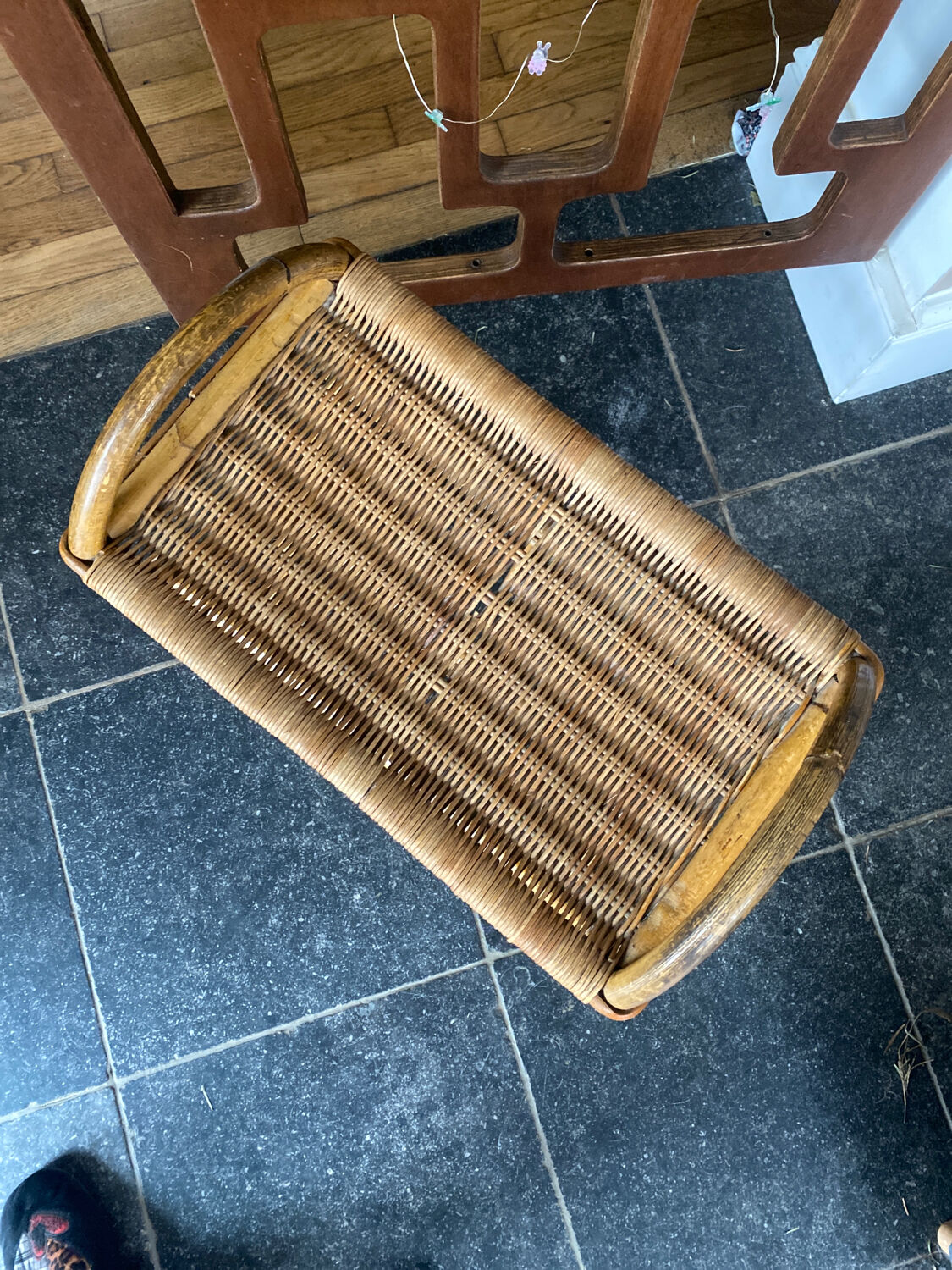 Rattan magazine holder