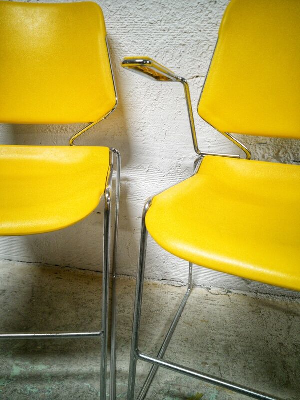 Duo of chairs "Matrix" for Krueger Eurosit