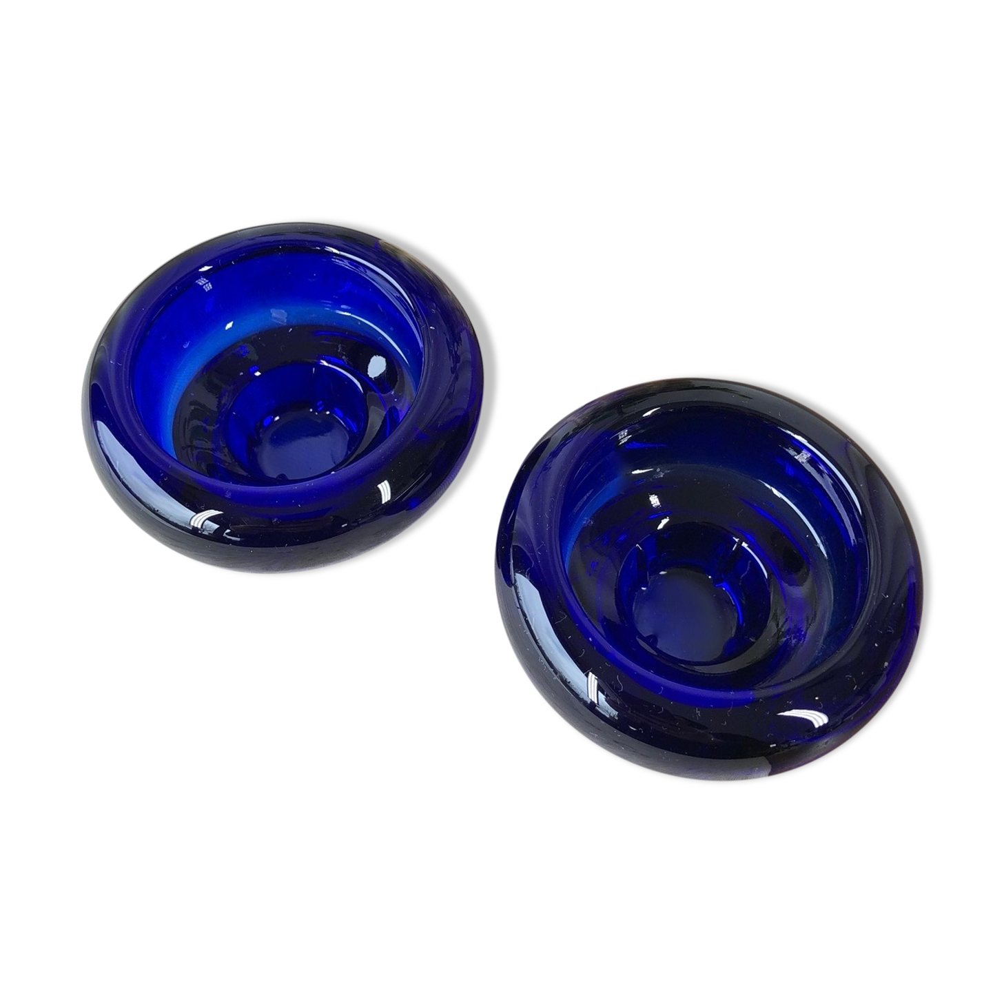 Duo de bougeoirs vintage en verre bleu