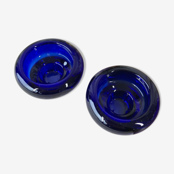 Duo of vintage candle holders in blue glass