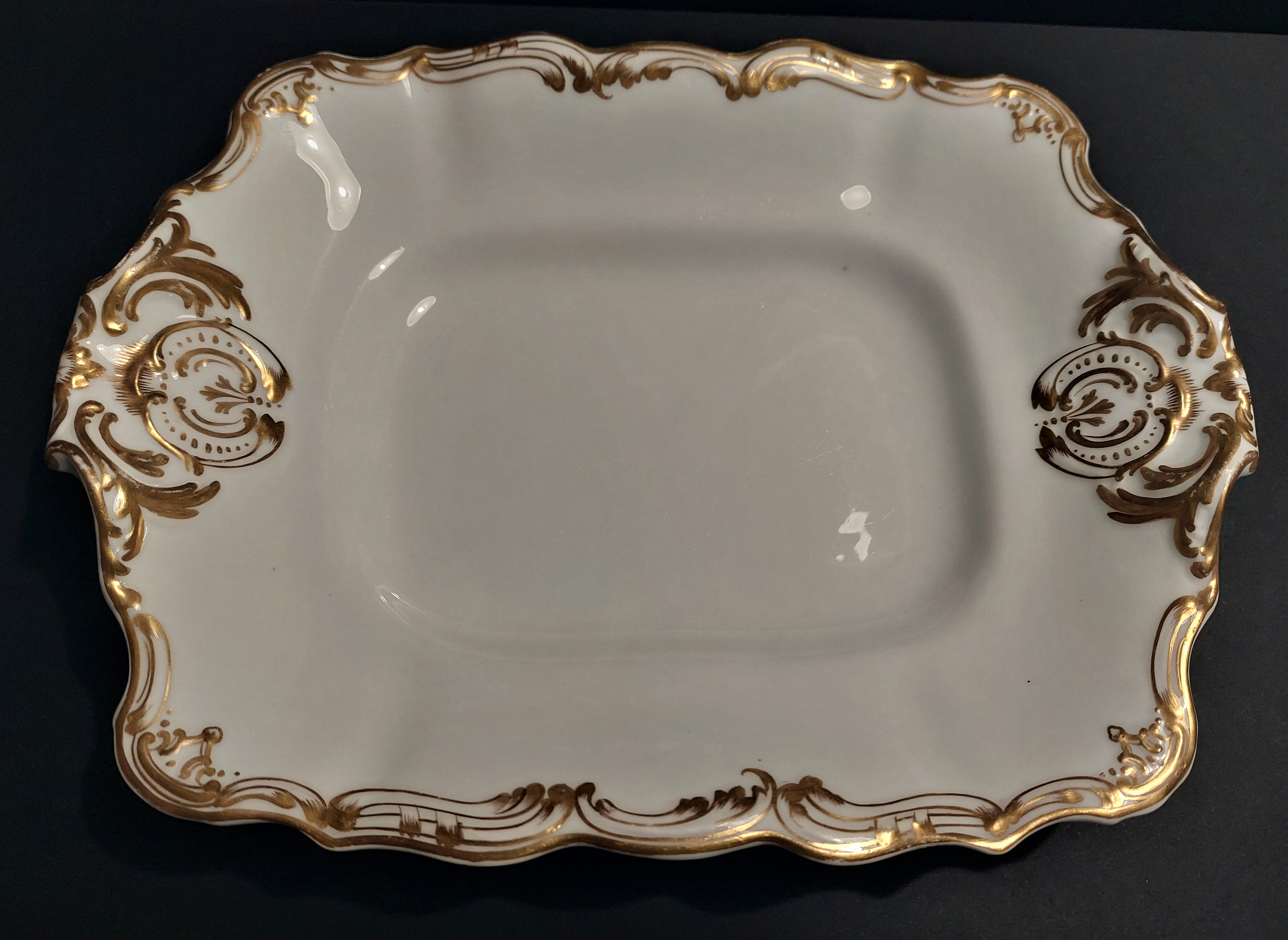 English porcelain dish Copeland white and gold décor