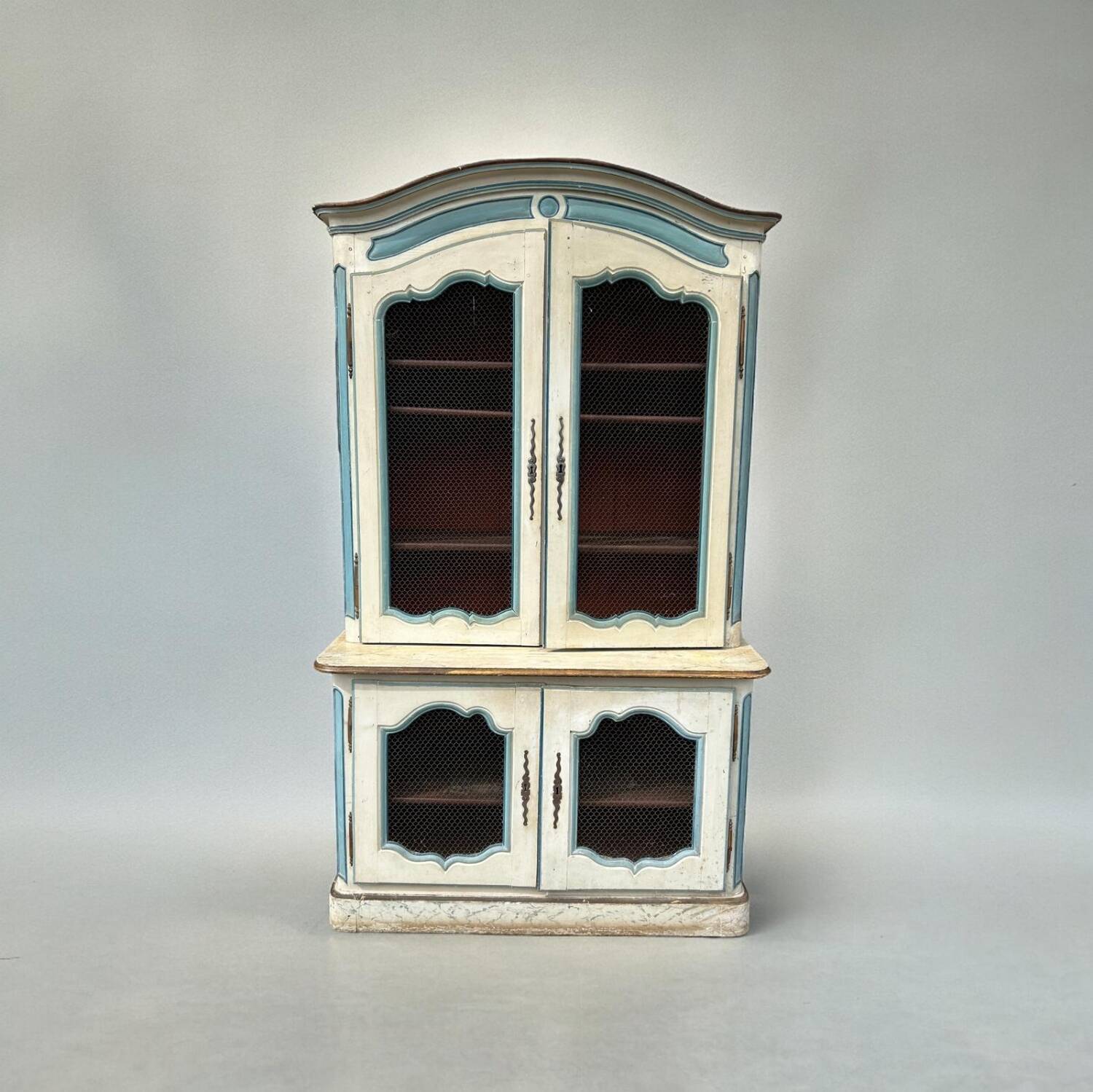 Two Body Buffet On Louis XIV Plinths In Lacquered Oak 18th Century