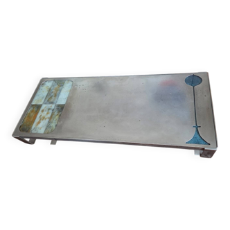 Space age coffee table