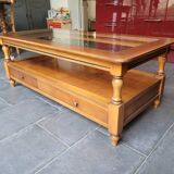 Coffee table with 2 drawers in solid cherry wood and glass.