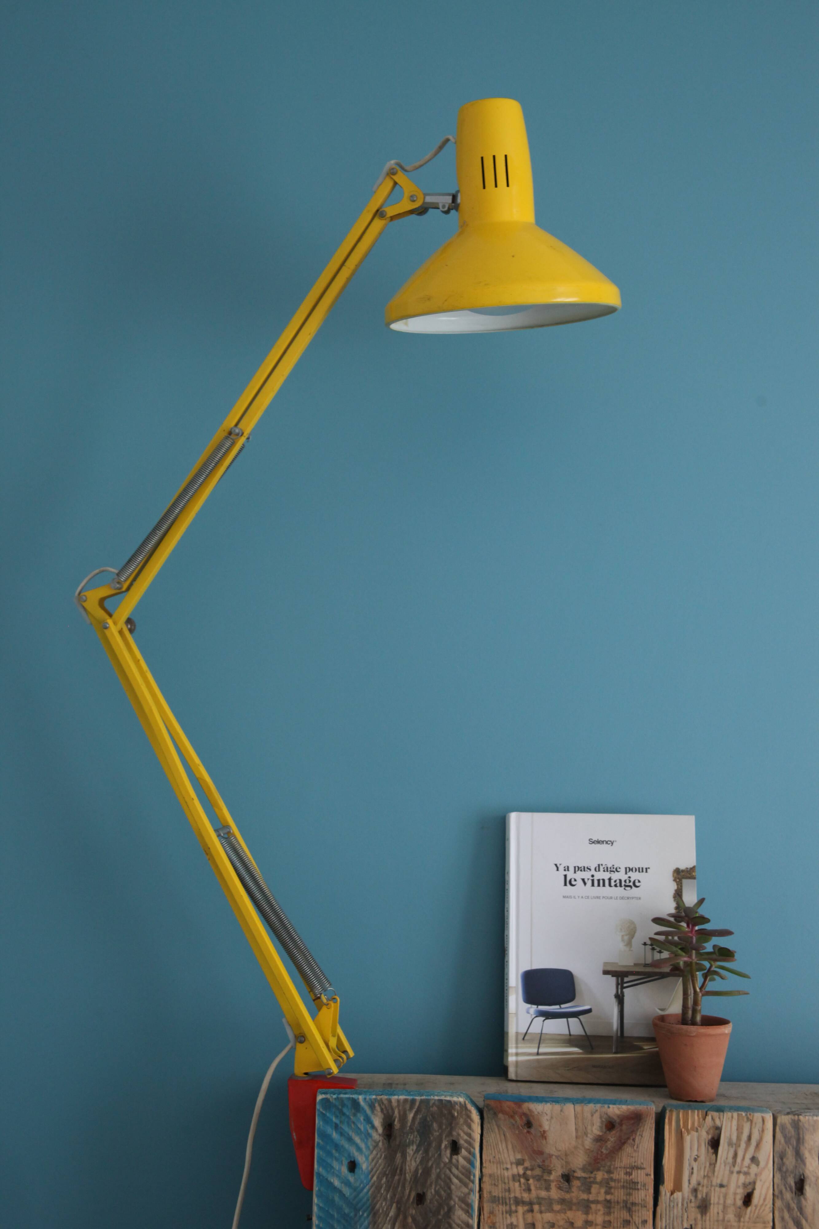 Ledu architect lamp