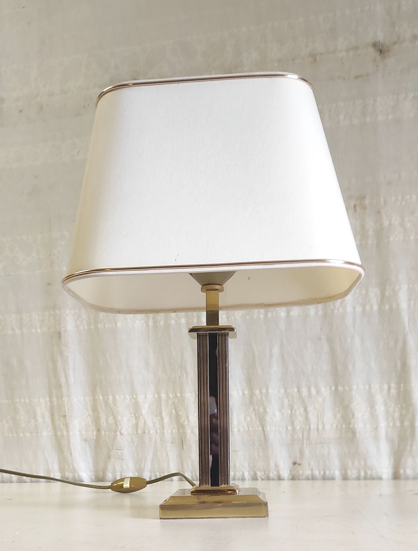 Table lamp "Le Dauphin" in gilded brass - mid 20th century