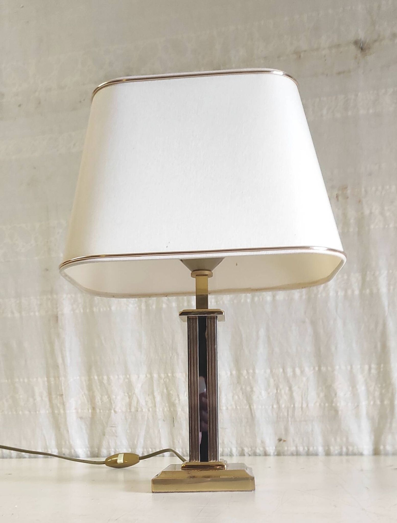 Table lamp "Le Dauphin" in gilded brass - mid 20th century