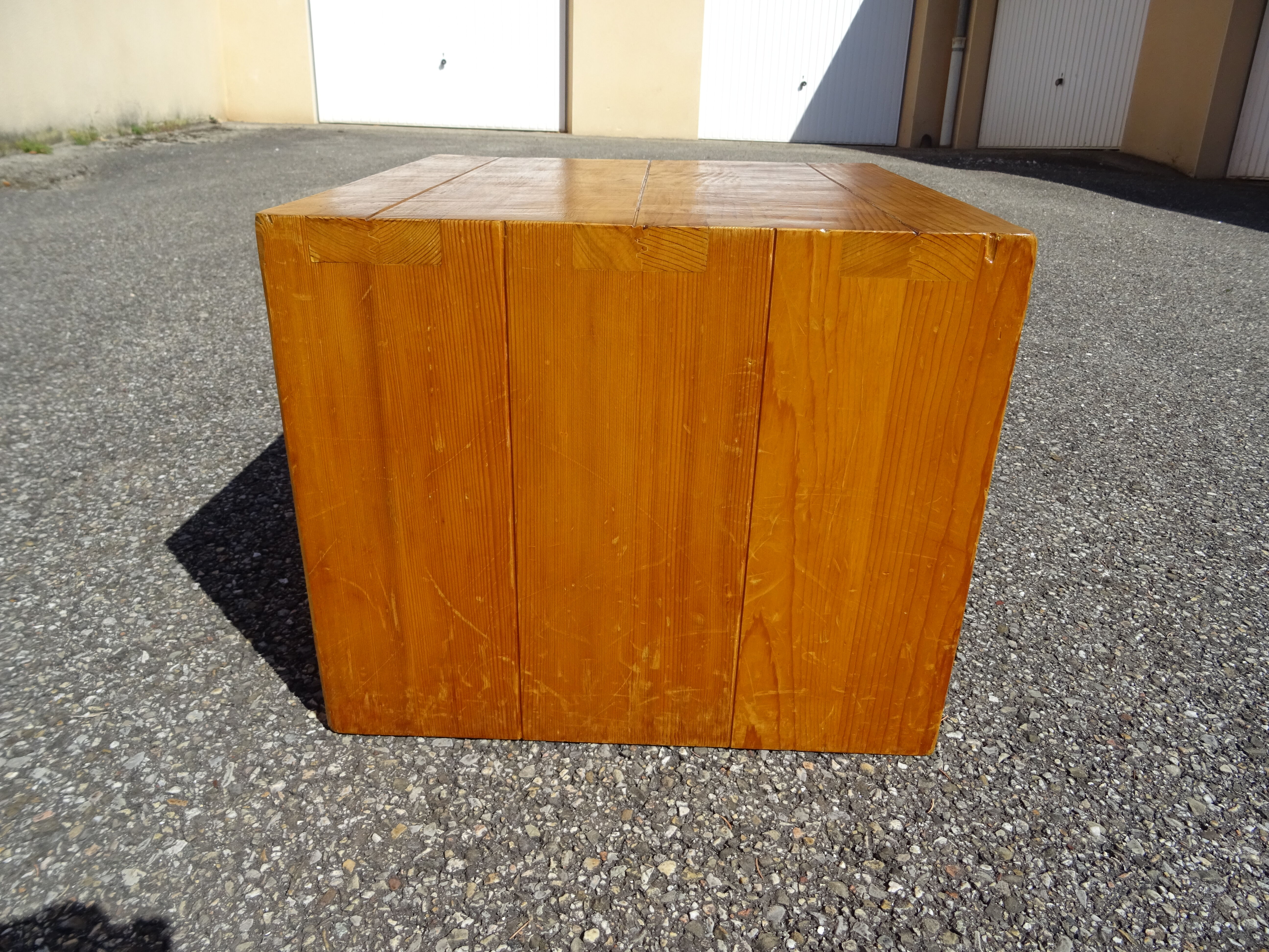 Roland Haeusler coffee table Maison Regain year 60