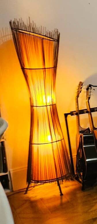 Kobe bamboo lamp