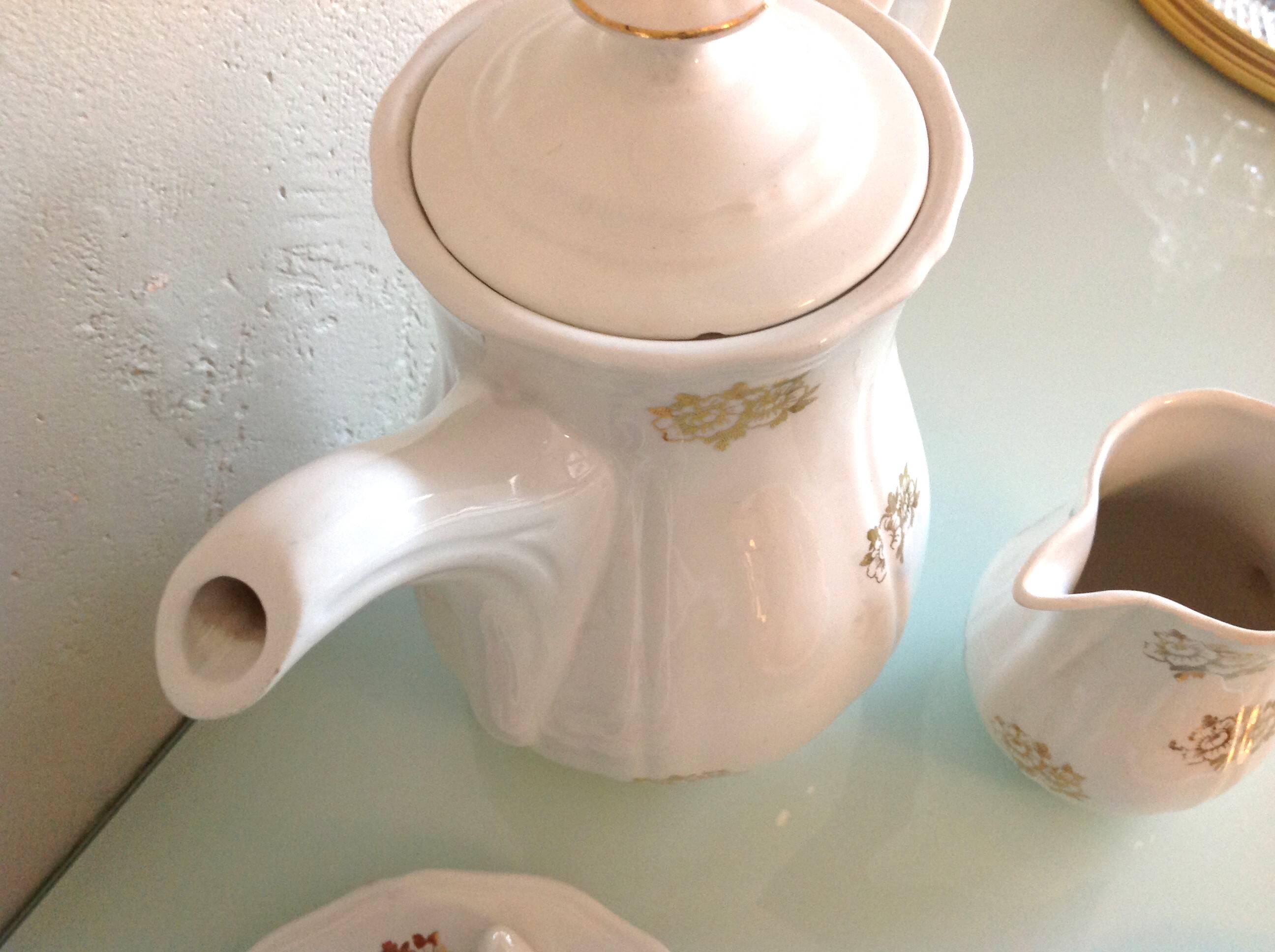 White porcelain coffee service with golden flowers / vintage 50s-60s