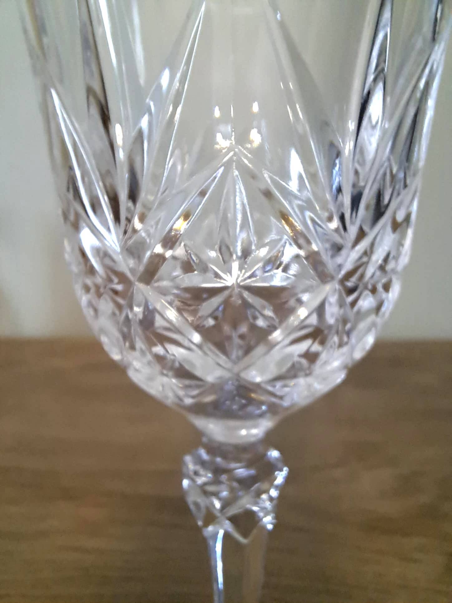 6 crystal wine glasses