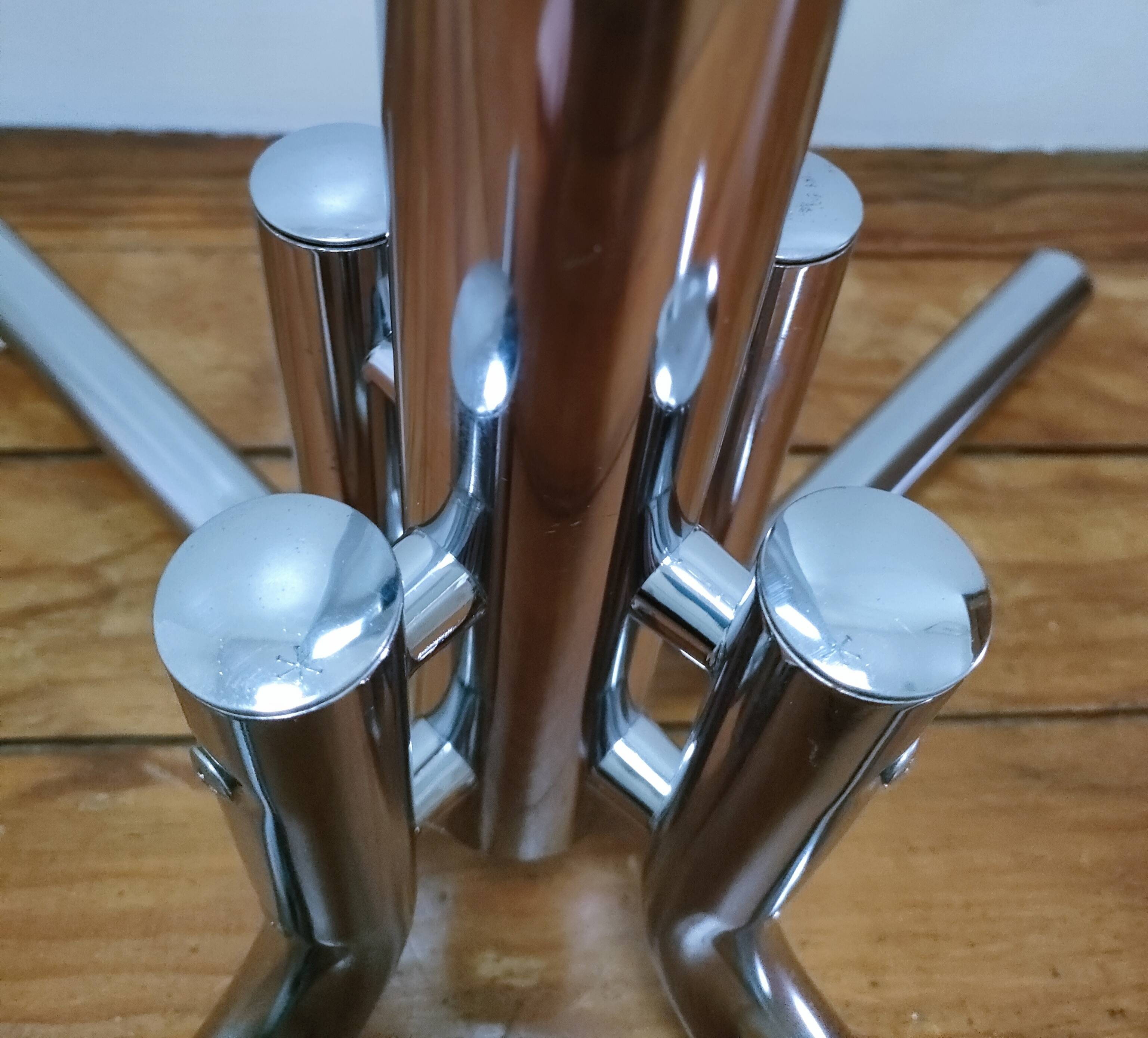 Portemanteau métal chromé design années 80