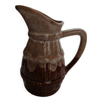 ANCIENT BARREL PITCHER