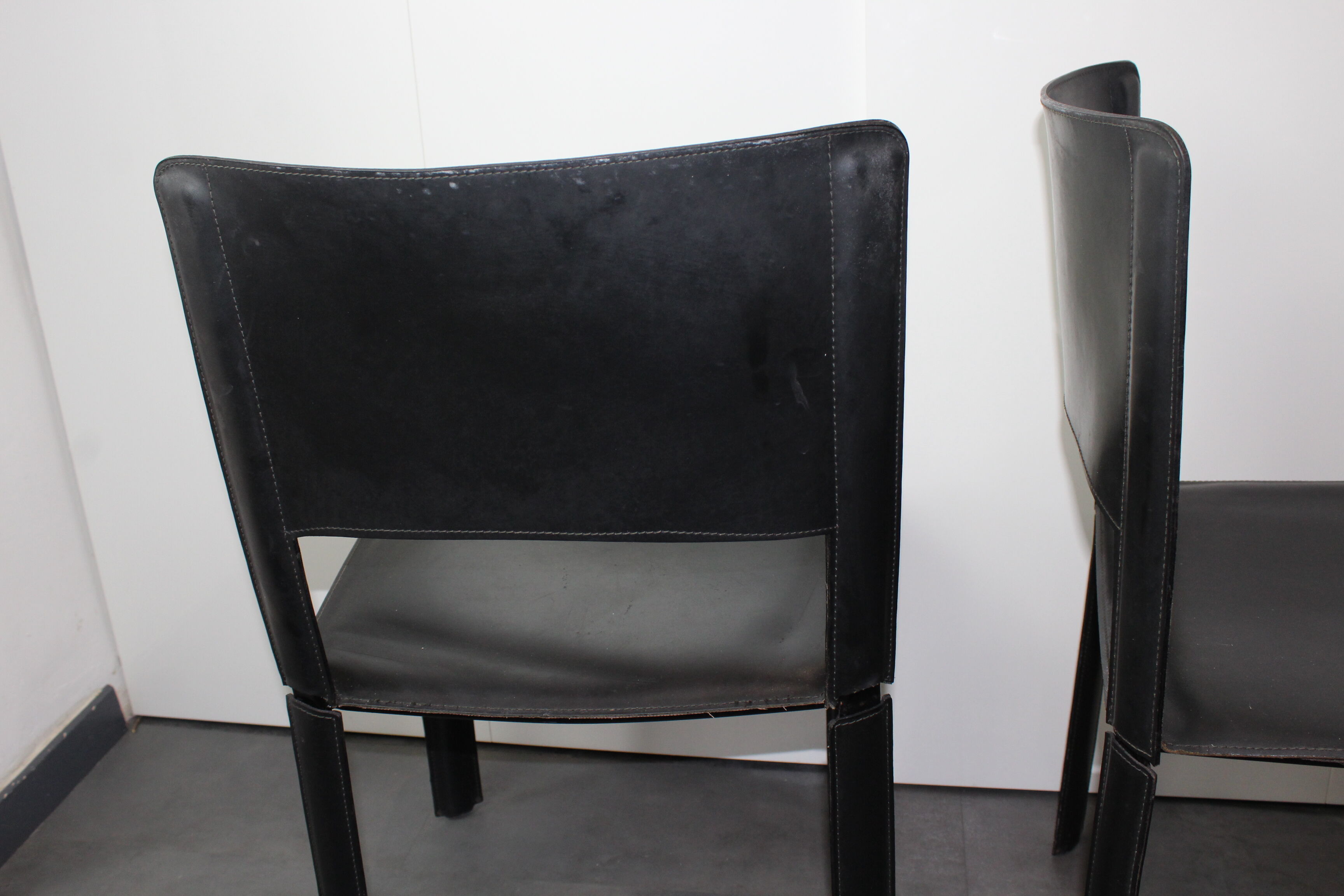 Leather chairs design italy Giancarlo Vegni