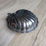 Shell ashtray - scallop shell