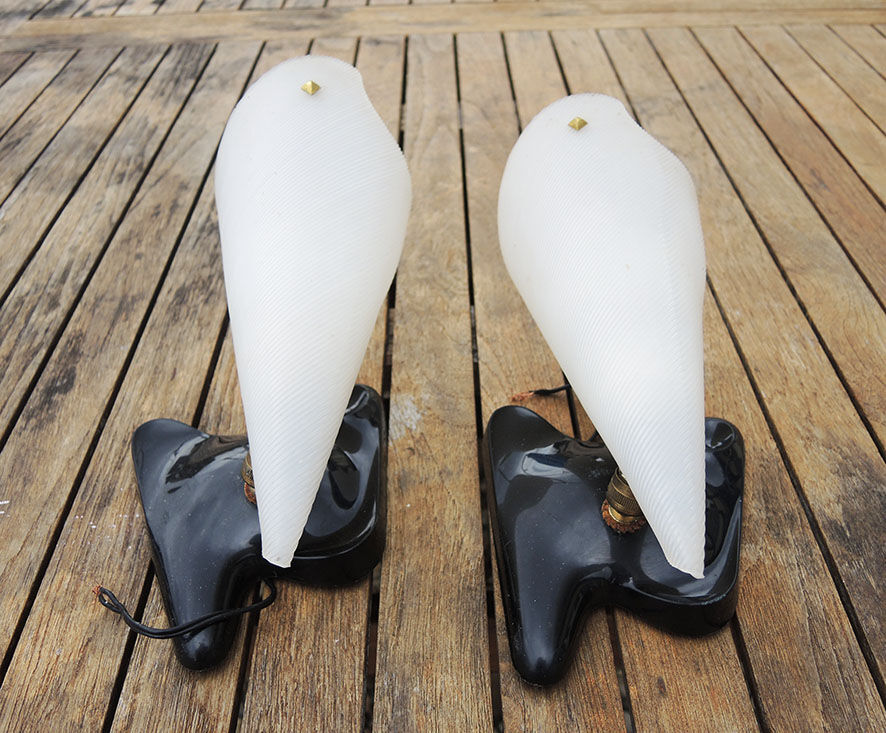 2 old 'rockabilly' wall lamps in bakelite black & white