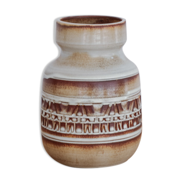 Ceramic vase signed Bessone