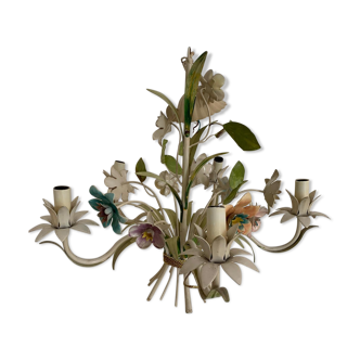 Beautiful French Flower chandelier. Works well, great condition.