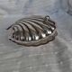 Old shell-shaped butter dish in silver-plated metal - trinket dish.