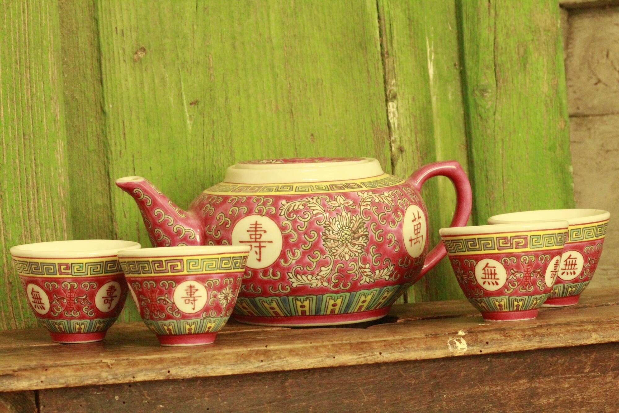 Théière chinoise mu shou rose et ses tasses