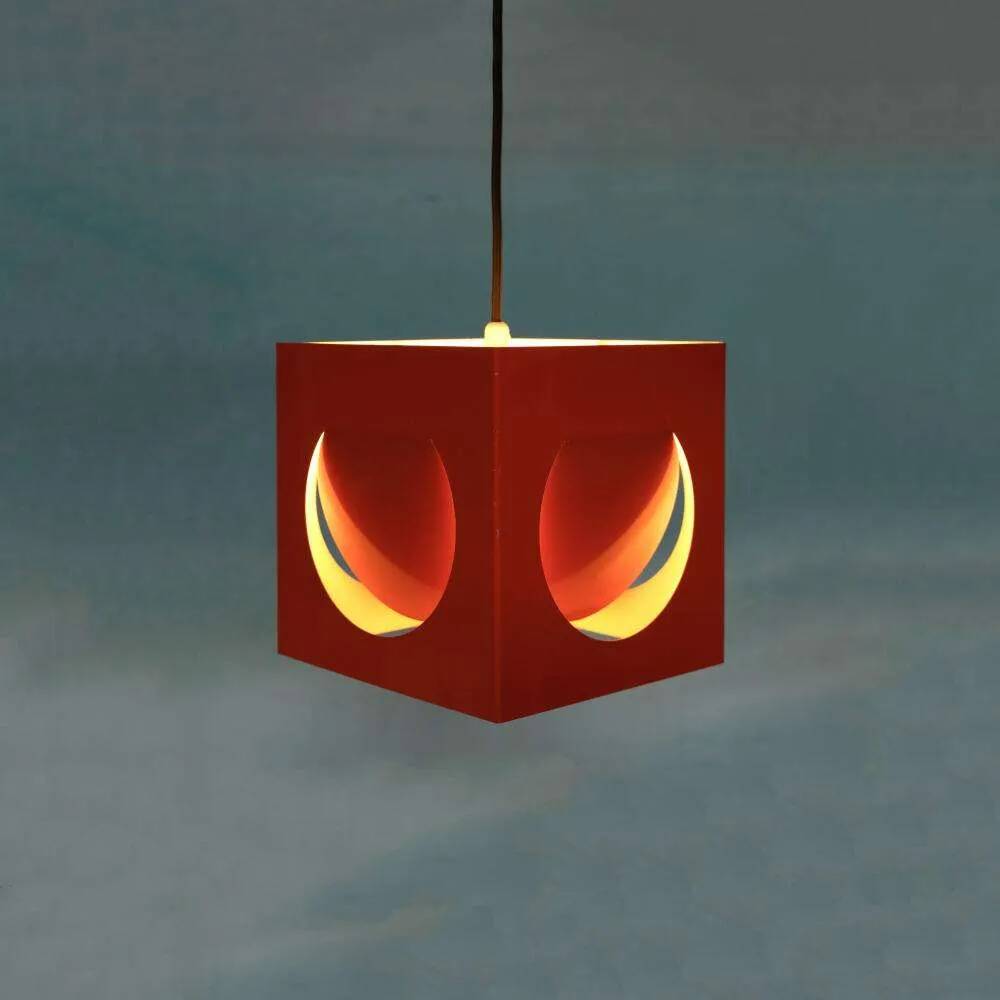 Suspension design Fins of the Space Age, Kubus Stockmann Orno from the 1960s
